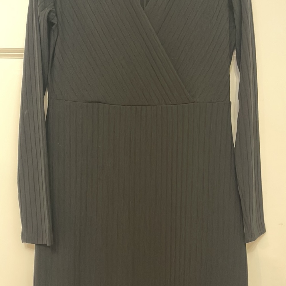 EXPRESS Ribbed Wrap Front Long Sleeve Maxi Dress - Picture 5 of 6